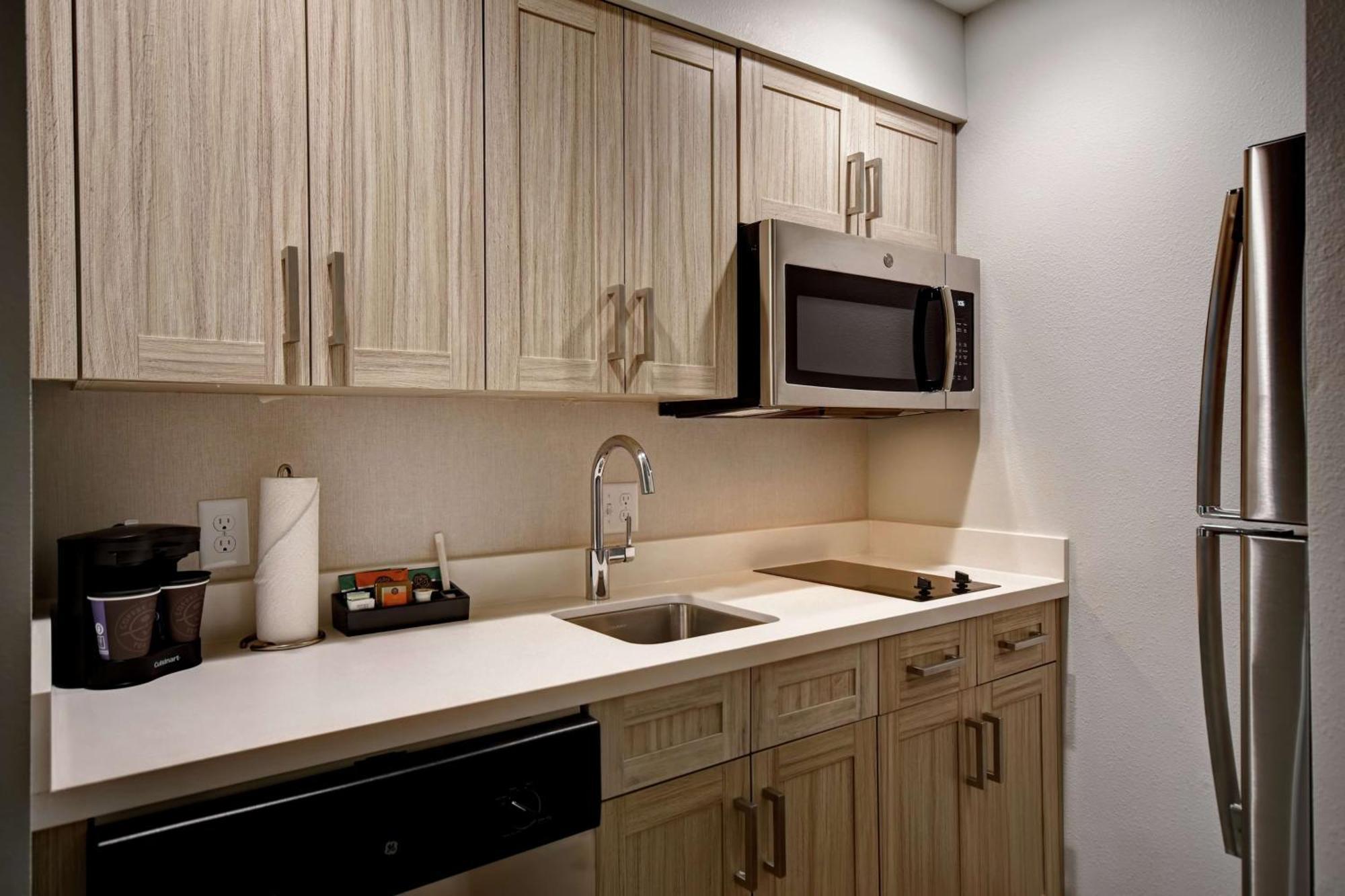 Homewood Suites By Hilton Greenville Downtown Exterior photo